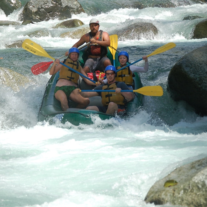 White Water rafting Costa Rica Tours